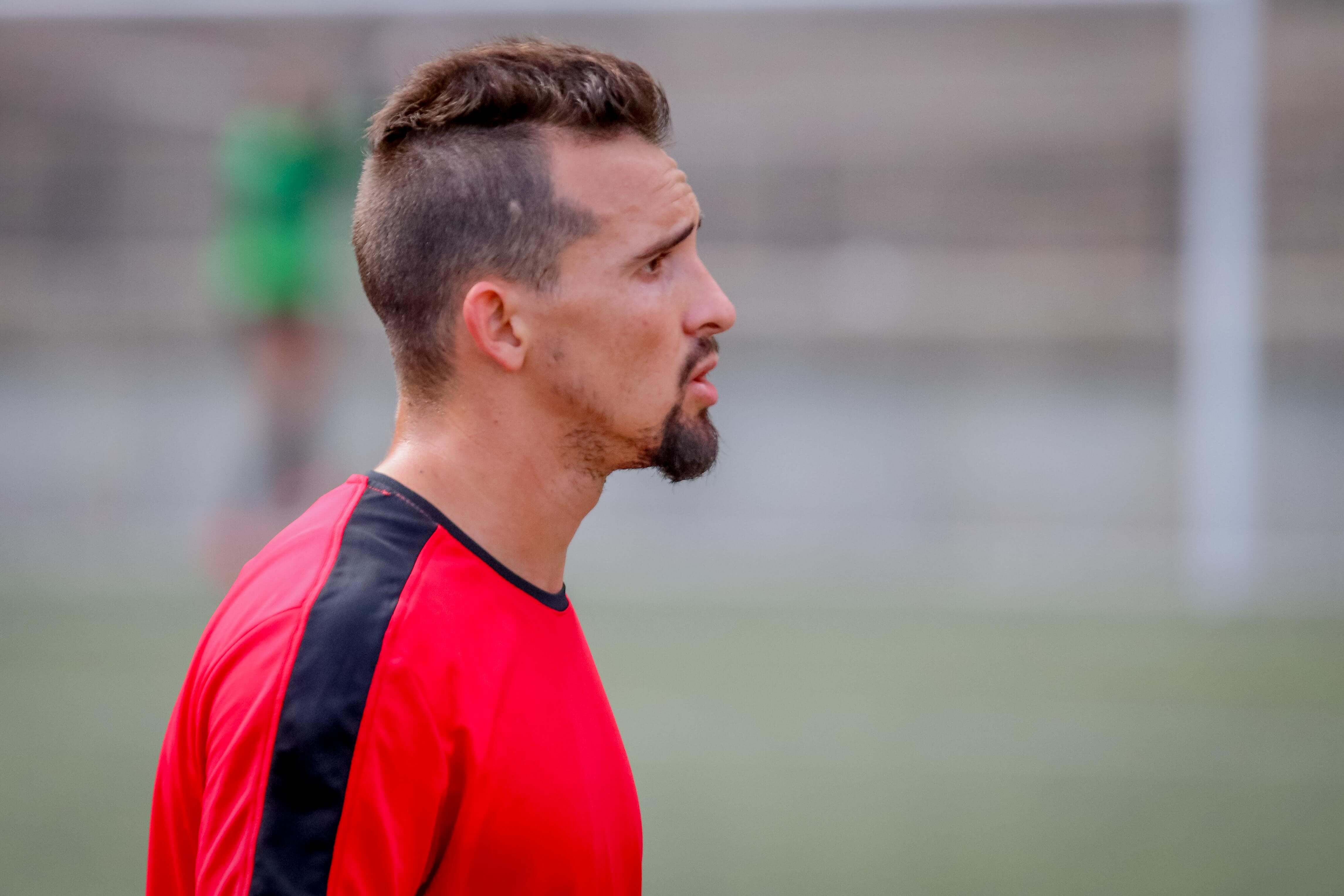 2 Robert Hernández 1